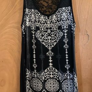 Size Large BLEU black/cream tank top
